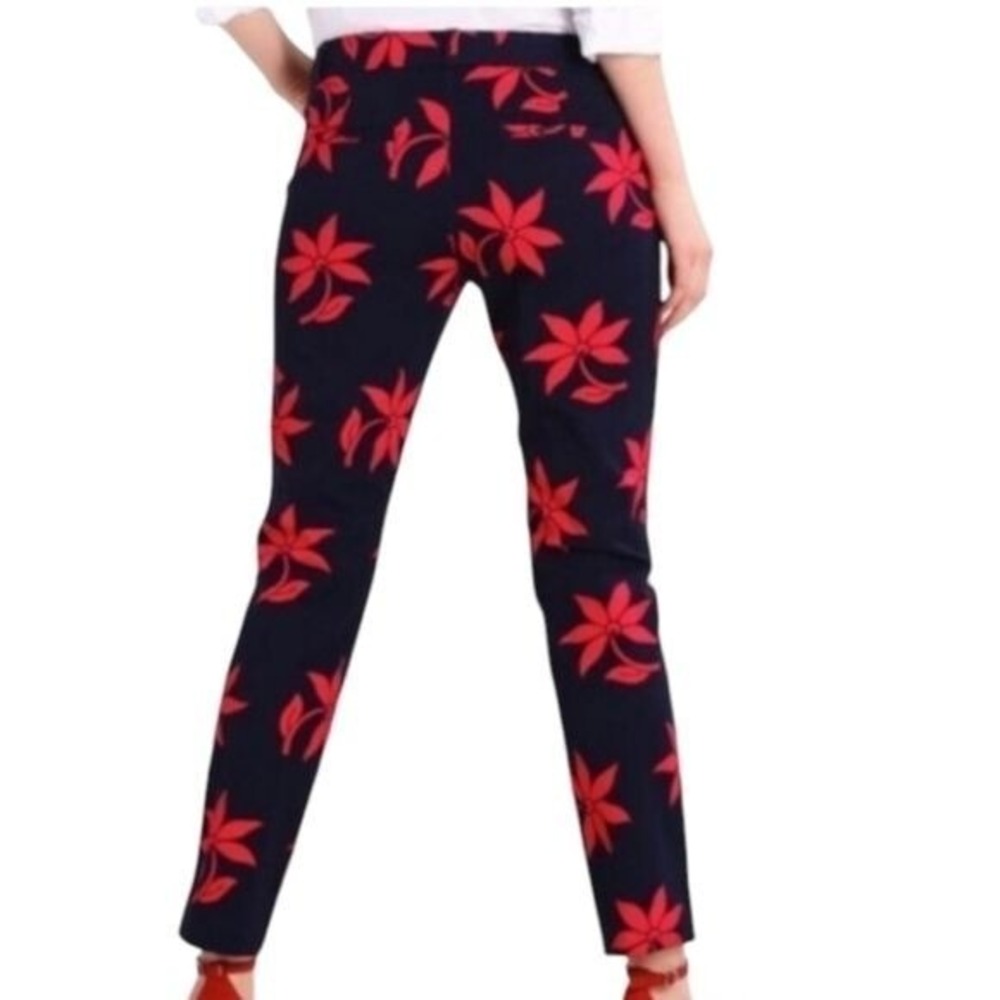 Banana Republic‎ Women's Navy Blue/Red Floral Cropped Pants Ryan Petite 4